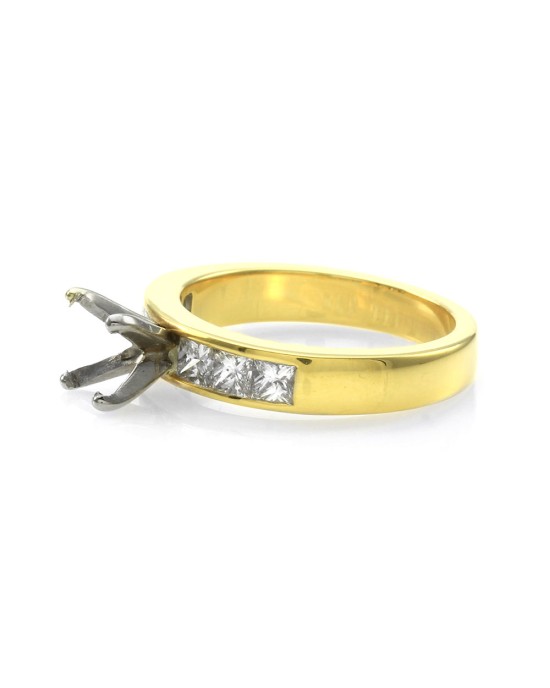 Princess Diamond Bridal Engagement Ring Mounting in Gold